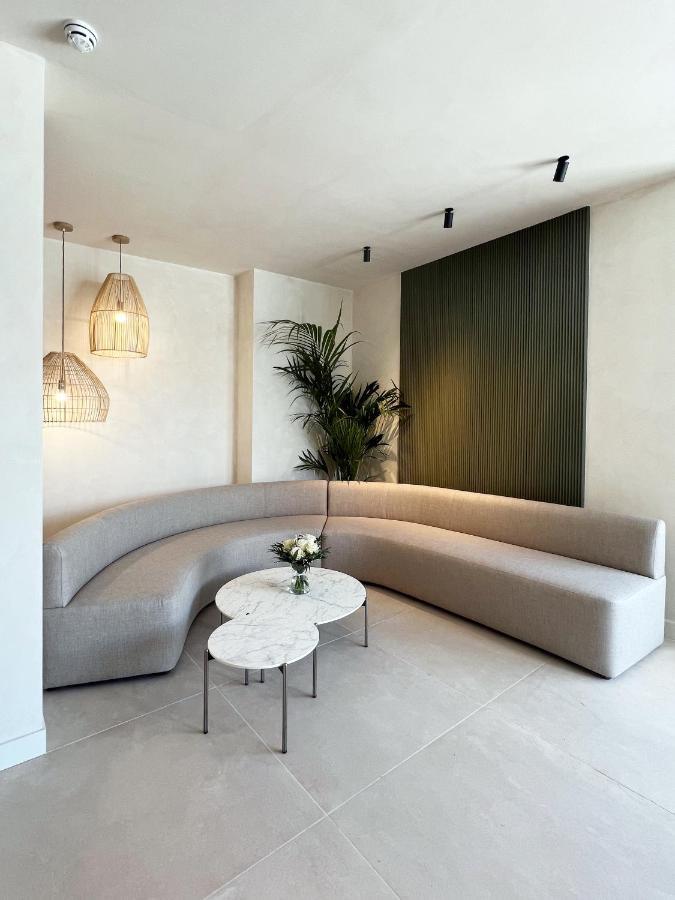 Hotel H4 Cangas 3 Superior Экстерьер фото