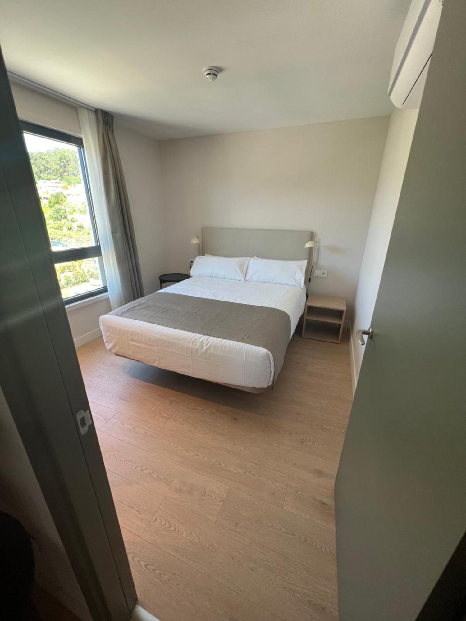 Hotel H4 Cangas 3 Superior Экстерьер фото