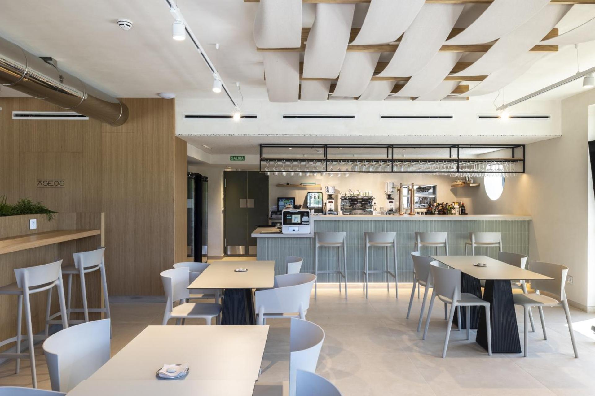 Hotel H4 Cangas 3 Superior Экстерьер фото